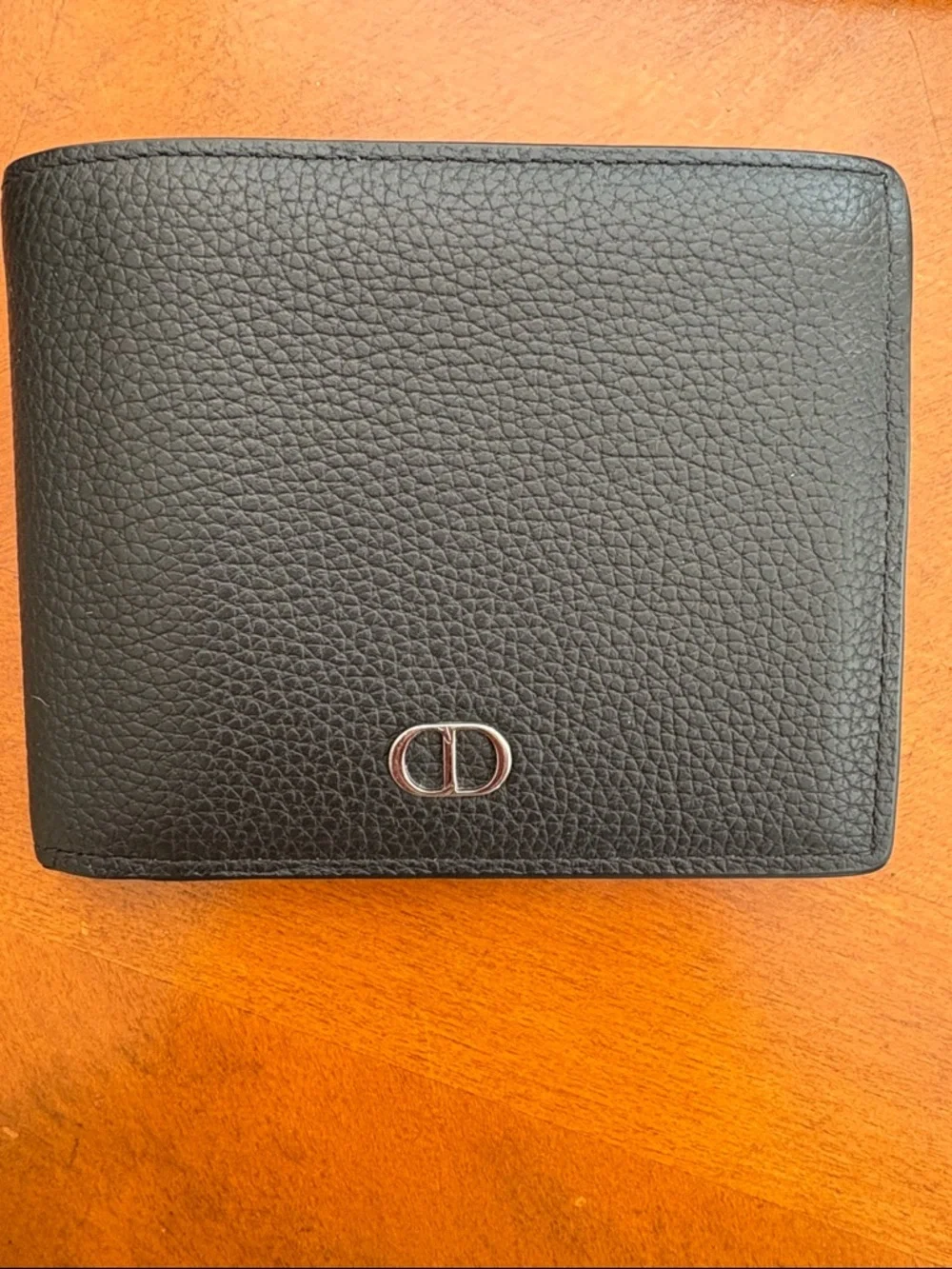 Christian Dior icon bifold wallet. Black grained calfskin